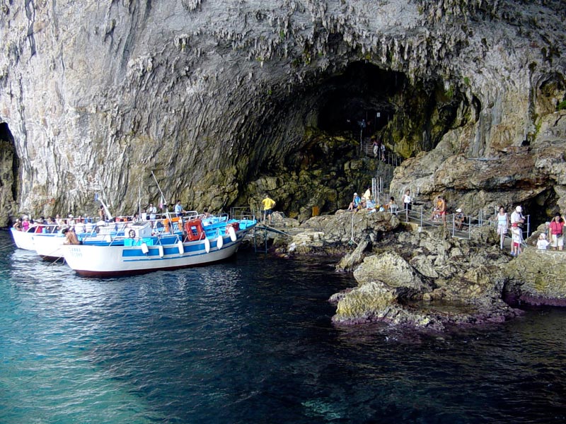 Grotta-della-Zinzulusa